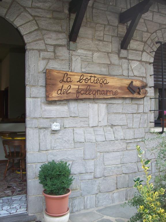 La Bottega Del Falegname Vanzaghello Exterior photo